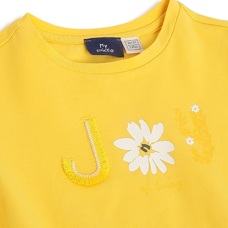 Girls Medium Yellow Printed Short Sleeve T-Shirt image number 2